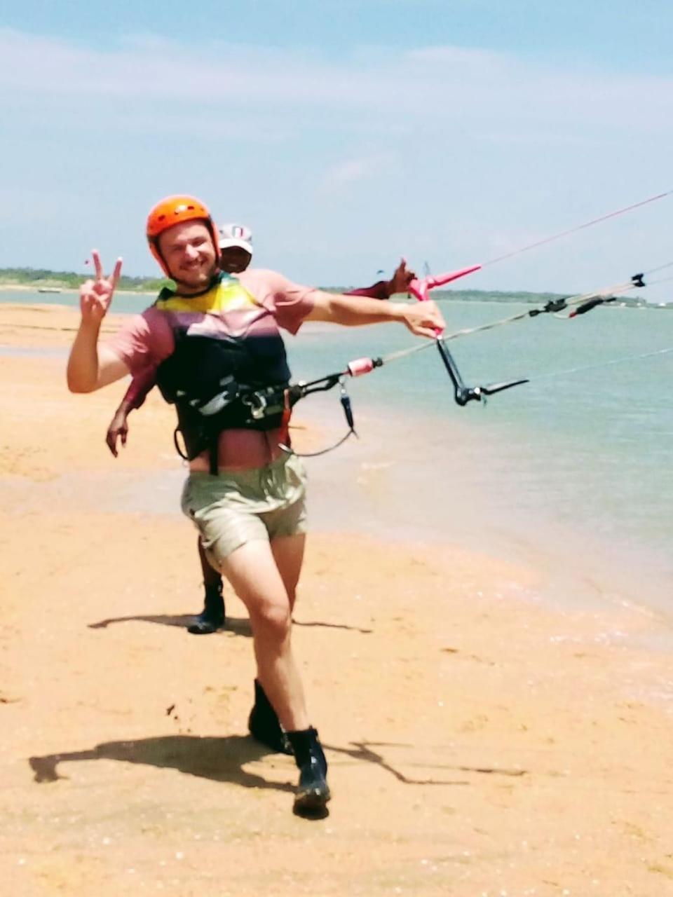 Red Coral Kitesurfing Resort คัลพิทิยา ภายนอก รูปภาพ